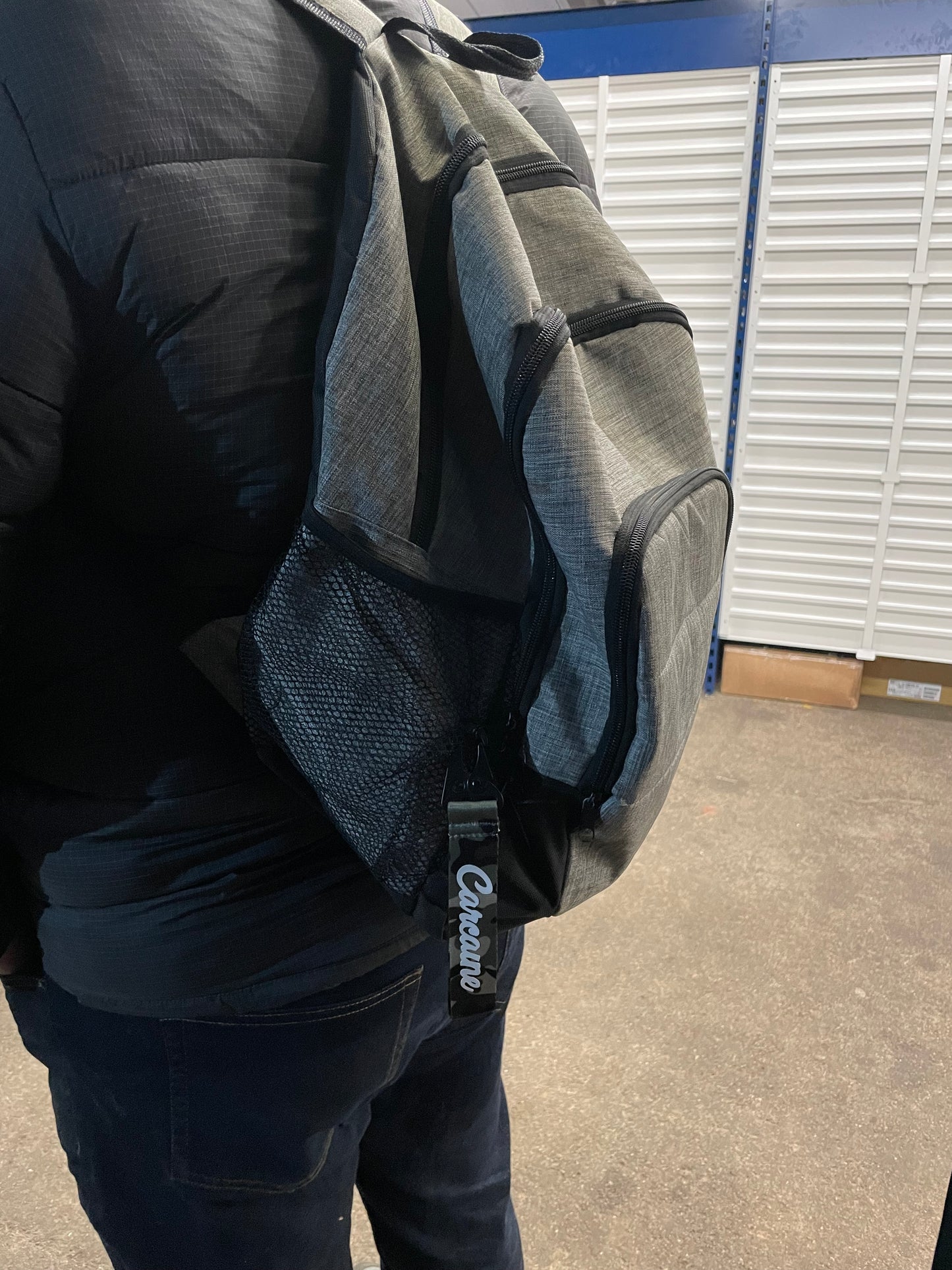 Carcaine short lanyards